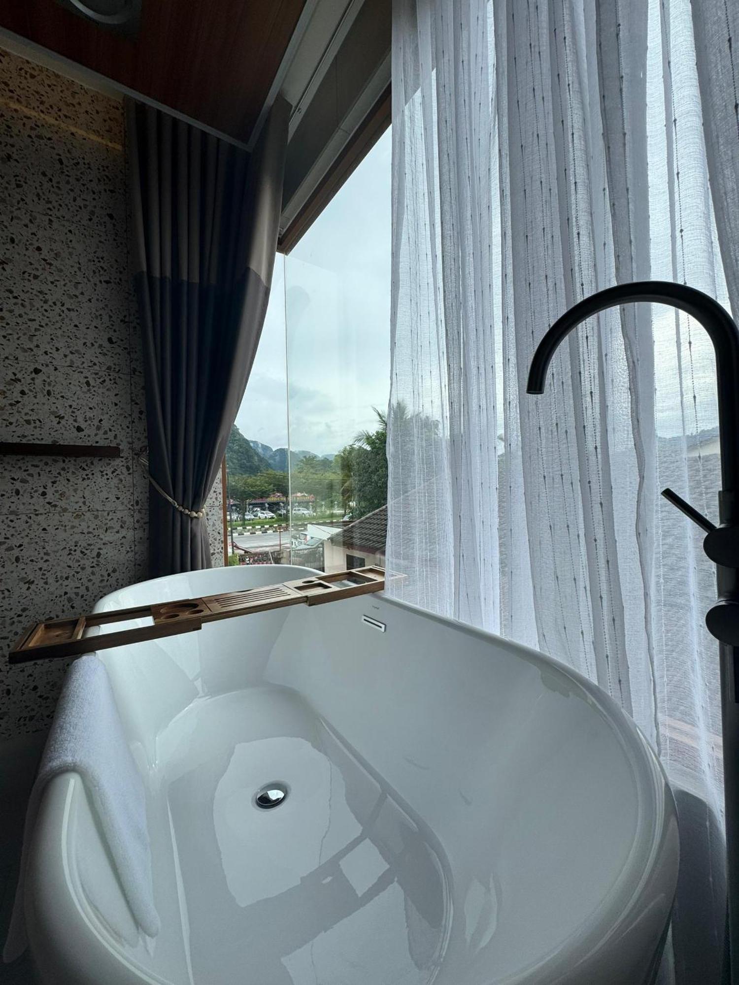 Muzi Boutique Hotel 이포 외부 사진