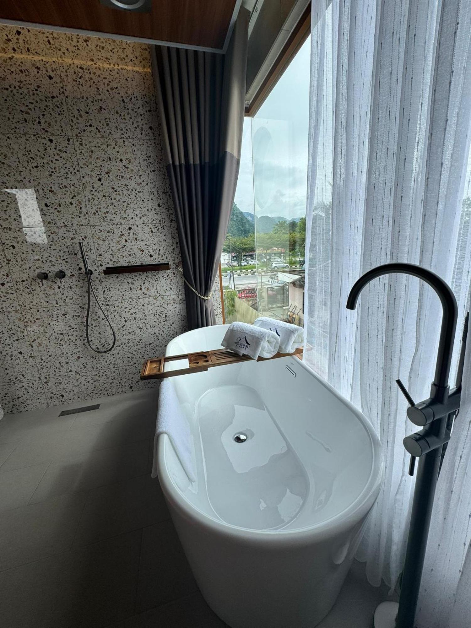Muzi Boutique Hotel 이포 외부 사진