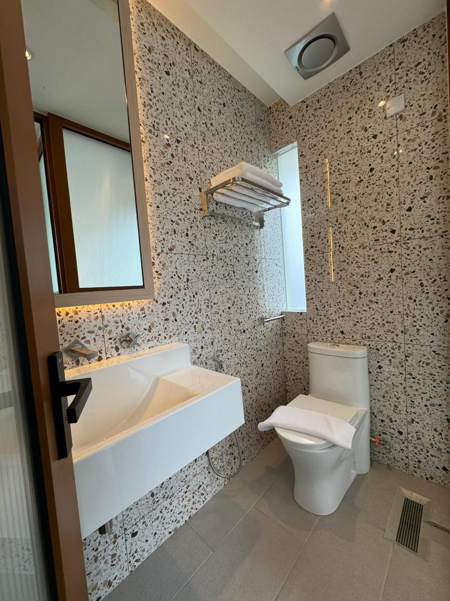 Muzi Boutique Hotel 이포 외부 사진